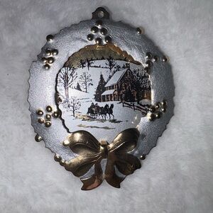 Gloria Duchin 2002 Winter Scene Silver and brass wreath Ornament